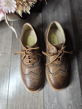Kenneth Cole New York Boys Size 13 Cognac Leather Wingtip Brogues